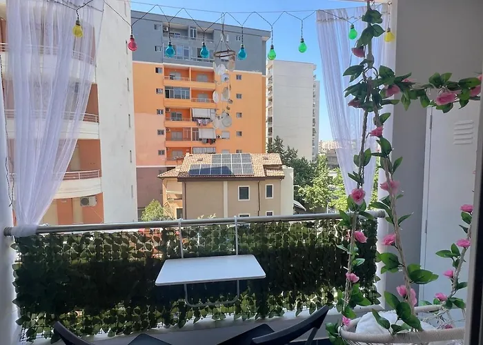 Golden Coast Hideout Flat * Vlorë